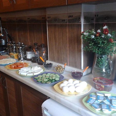 Veni Vidi Dormi Hostel Istanboel Buitenkant foto